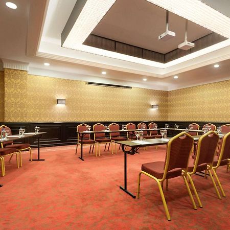Ramada By Wyndham Sakarya Hotel Eksteriør billede