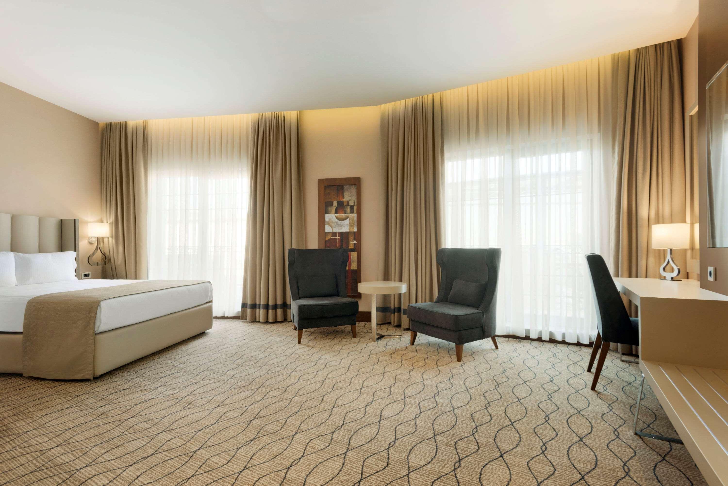 Ramada By Wyndham Sakarya Hotel Eksteriør billede