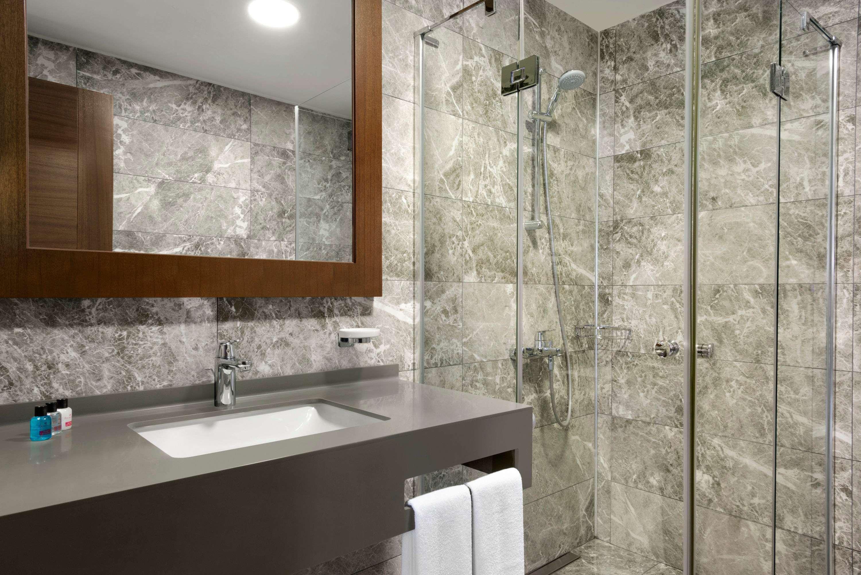 Ramada By Wyndham Sakarya Hotel Eksteriør billede