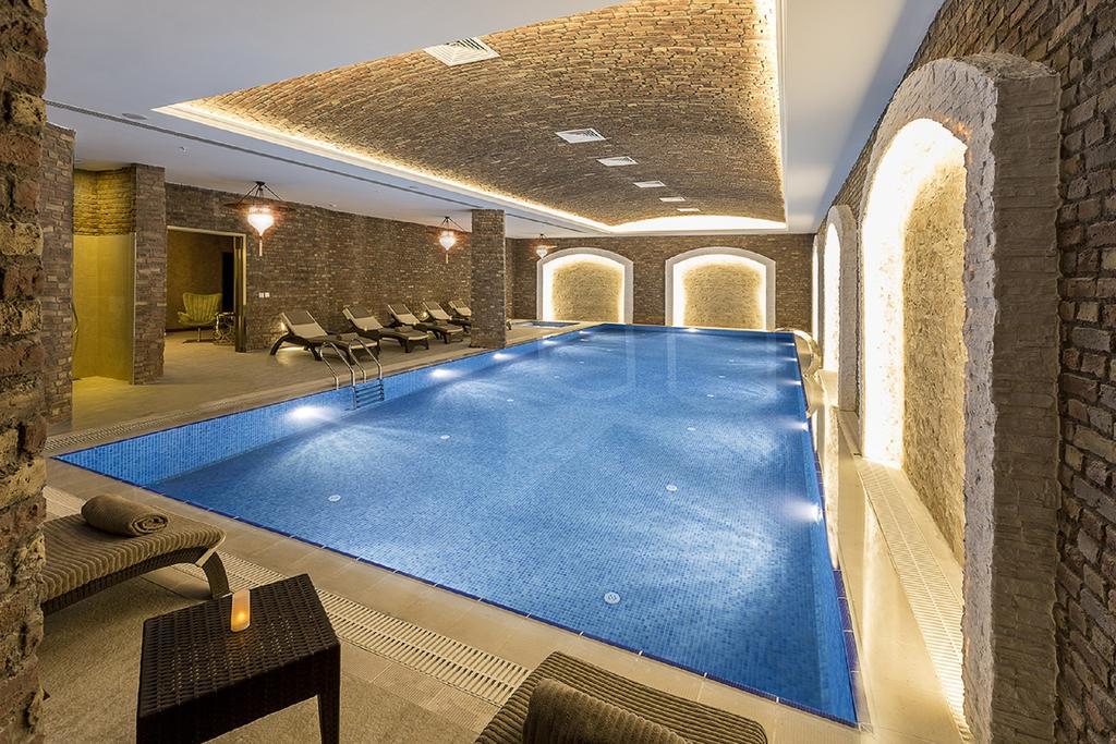 Ramada By Wyndham Sakarya Hotel Eksteriør billede