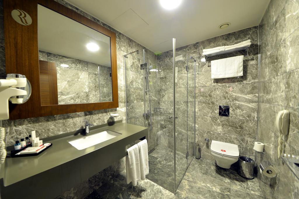 Ramada By Wyndham Sakarya Hotel Eksteriør billede