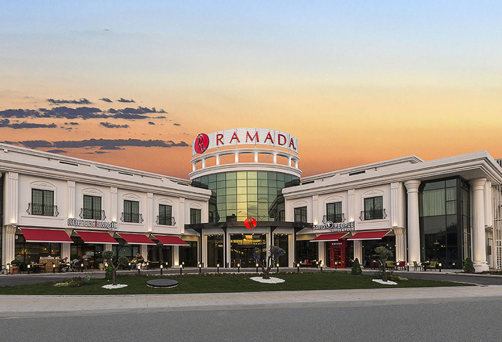 Ramada By Wyndham Sakarya Hotel Eksteriør billede