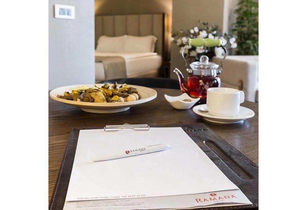 Ramada By Wyndham Sakarya Hotel Eksteriør billede